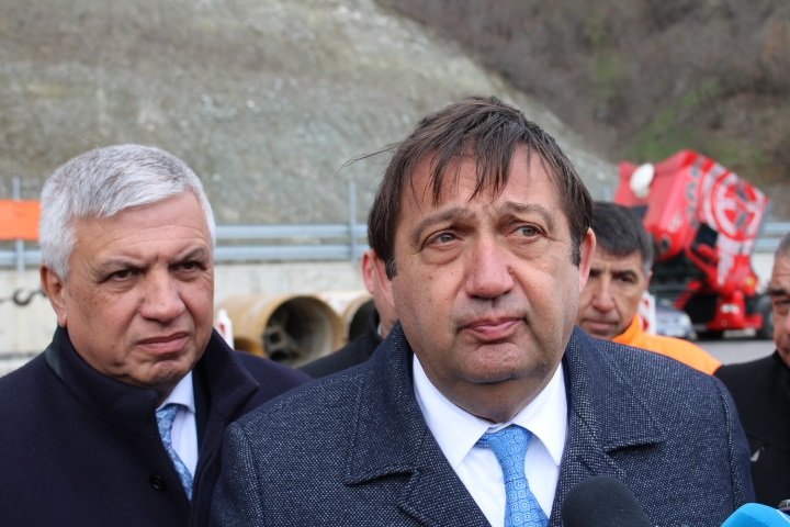 Иван Шишков направи внезапна проверка на свлачището на АМ &bdquo;Струма&ldquo;