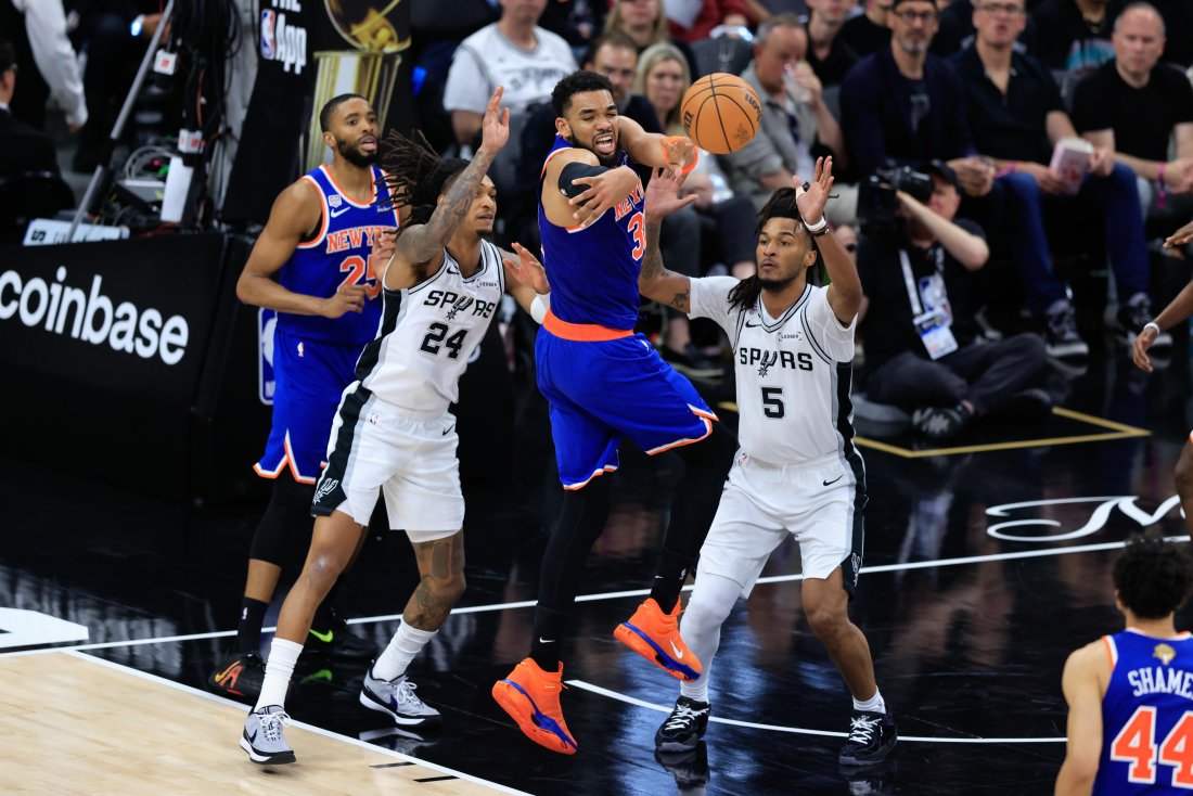 Сан Антонио Спърс - Ню Йорк Никс