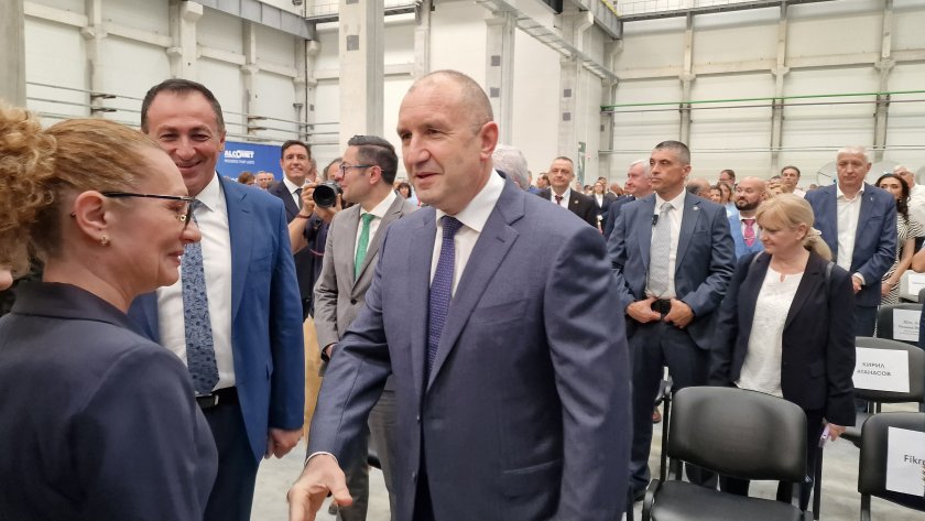 премиерът радев пари хазната работим повишаване събираемостта ограничаване разходите