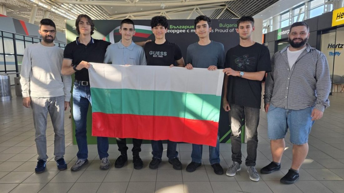 Български ученици спечелиха 4 медала от Европейската олимпиада по физика