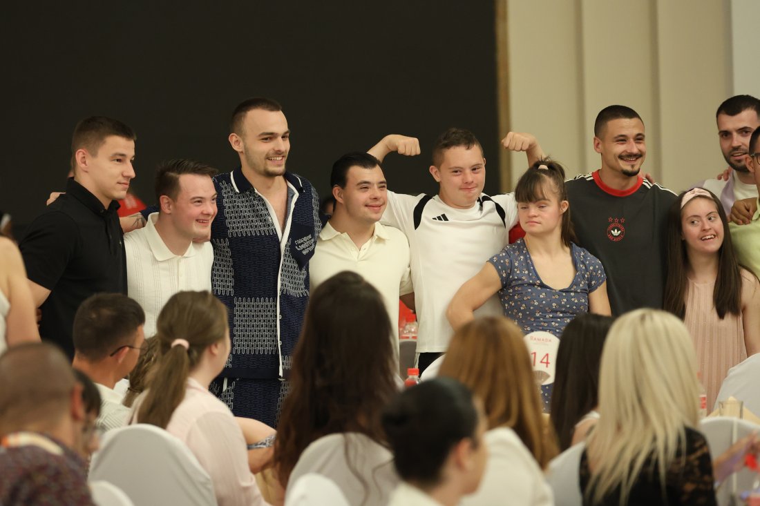 Световното първенство за спортисти със Синдром на Даун бе закрито