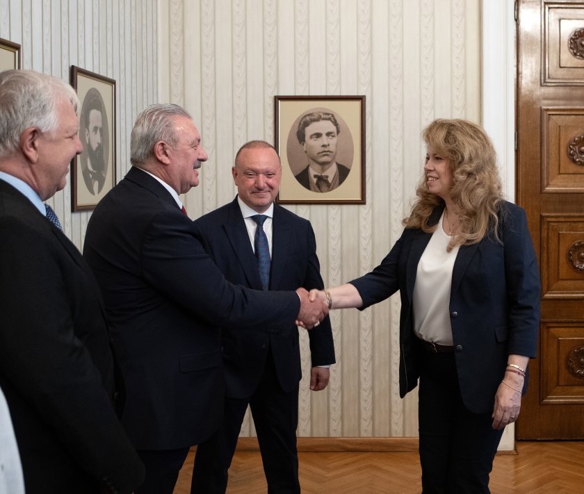 Илияна Йотова: Българската екзархия трябва да се развива
