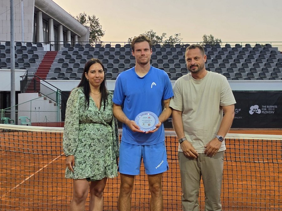 испанец триумфира драматичен финал atp challenger турнира пловдив