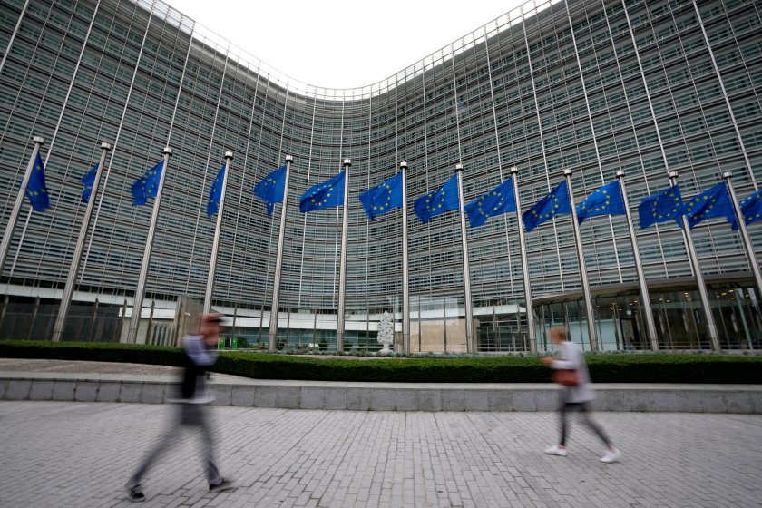 Европейската комисия глоби с рекордните 550 милиона евро китайския гигант "АлиЕкспрес"