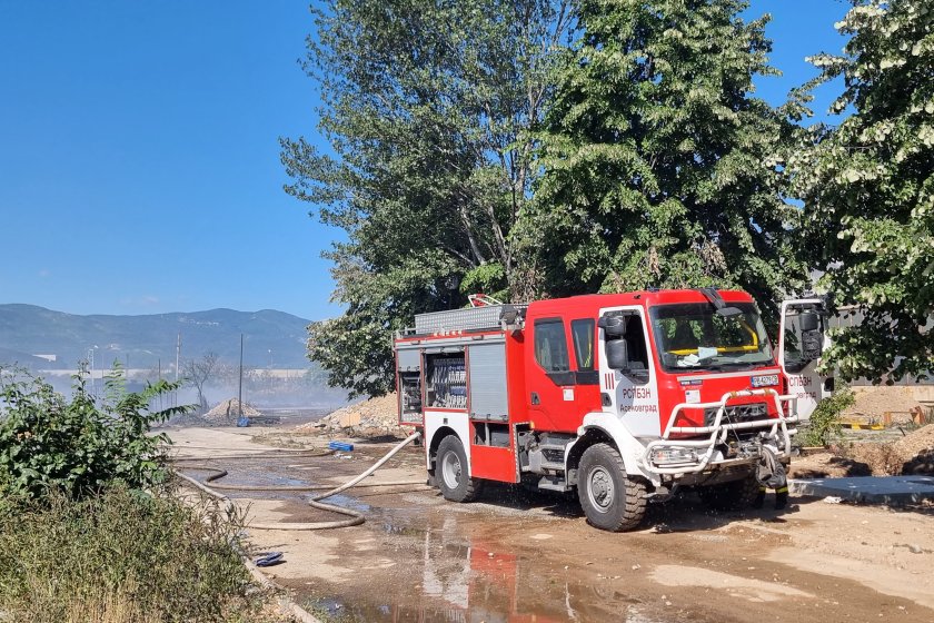 Пожарът в Асеновград е напълно ликvidиран