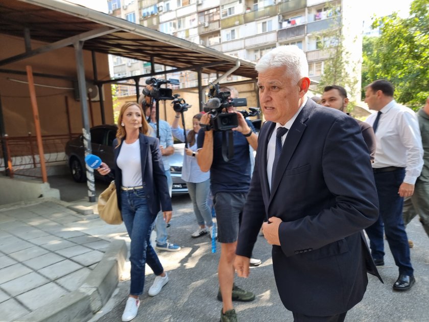 живо министри разговарят ямбол кметове общини заради американските самолети безмер
