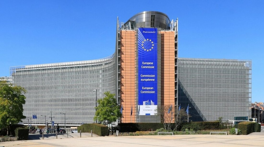 преведе българия близо 900 милиона евро пву