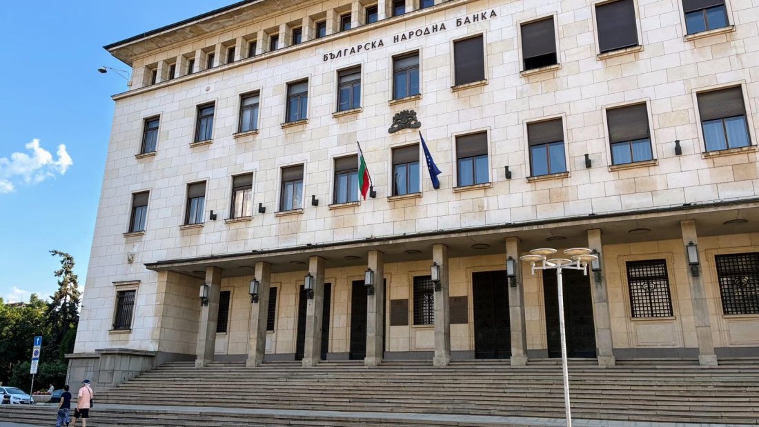 Депозитите на домакинствата у нас за първите шест месеца вече са близо 57 млрд. евро