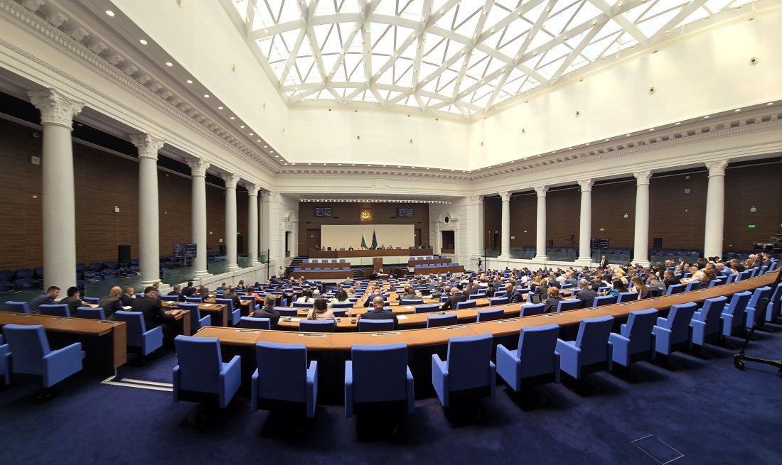 Остри реакции в парламента след телефонния разговор между българския и иранския външен министър