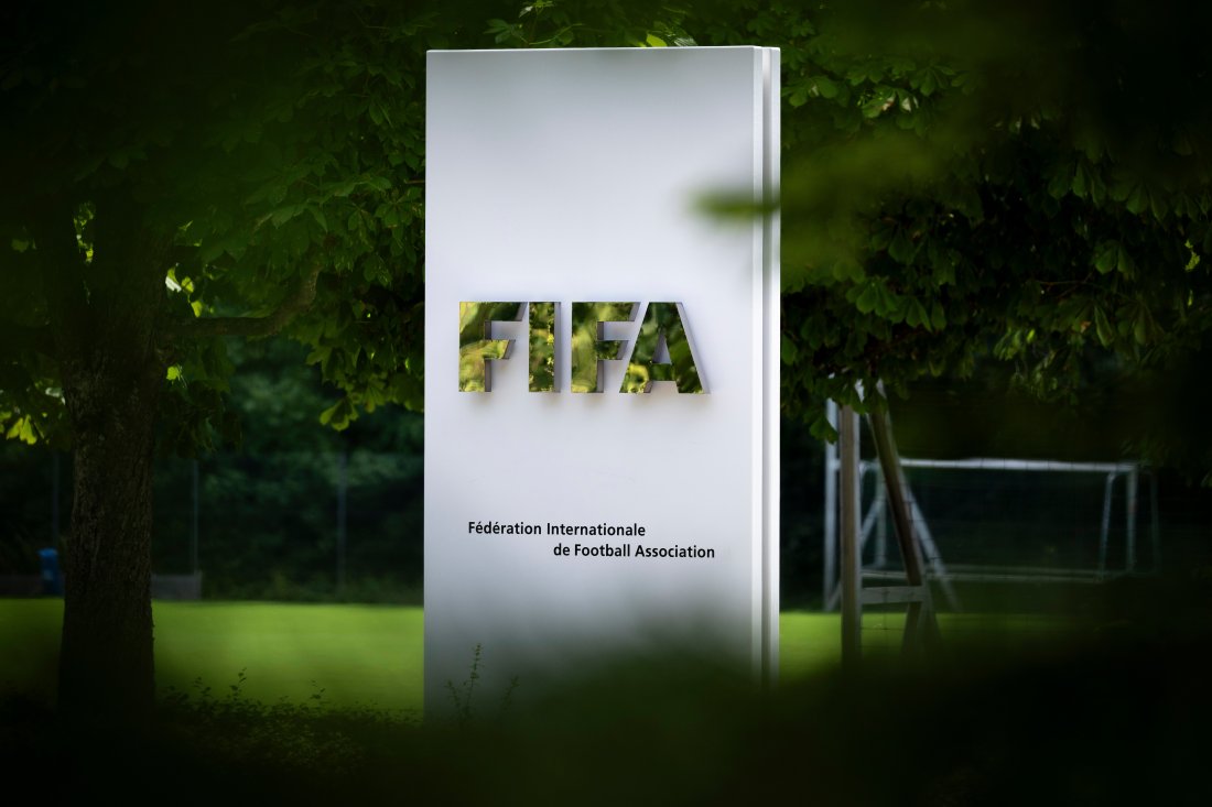Футболната асоциация на Република Ирландия оттегли подкрепата си от Джани Инфантино