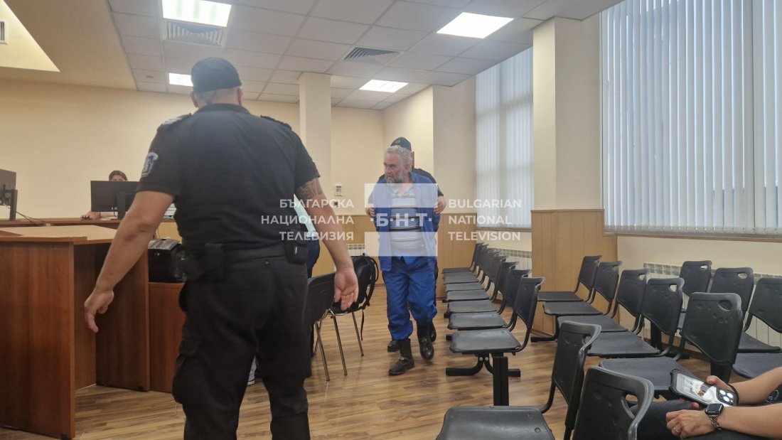 Съдът в Пловдив остави в ареста бившия полицай, обвинен за убийството на млад мъж в Съединение