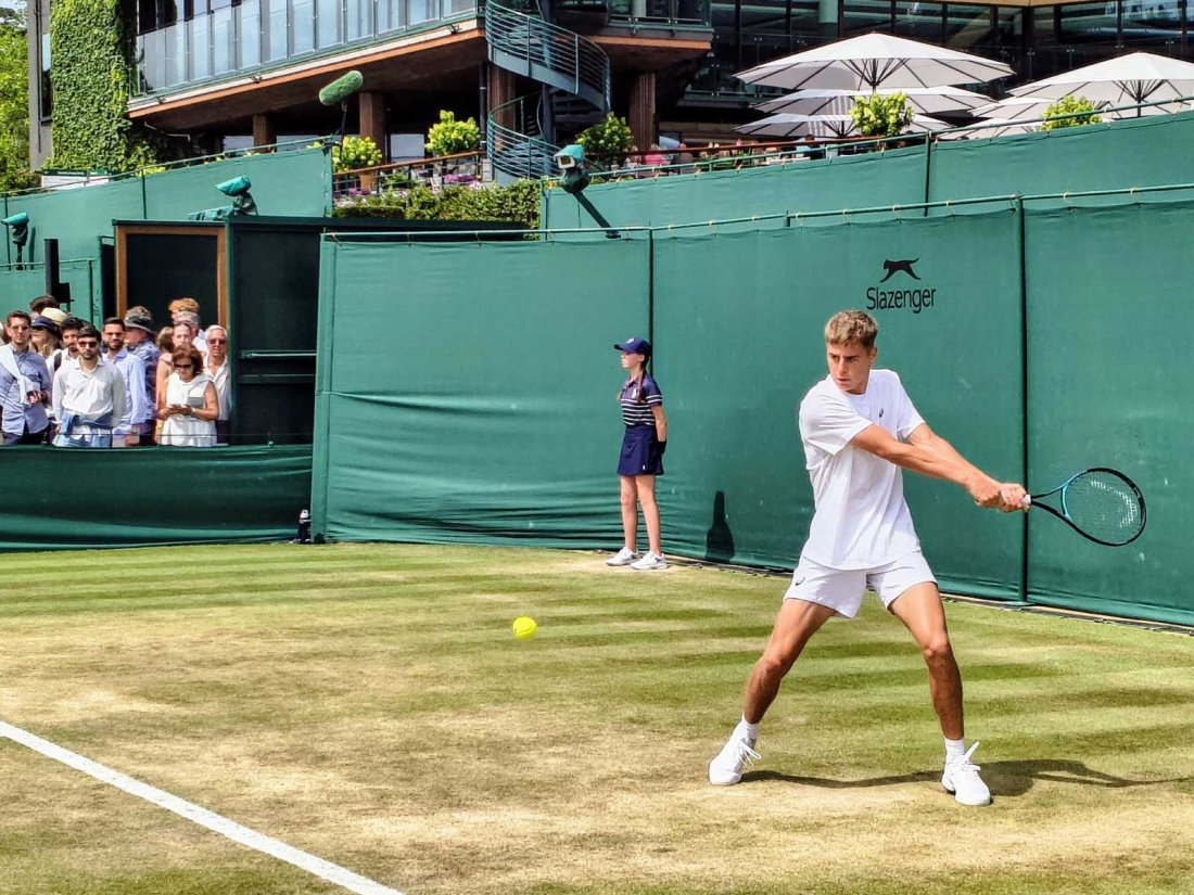 Димитър Кисимов елиминира №3 в схемата и е на крачка от финал в Сърбия