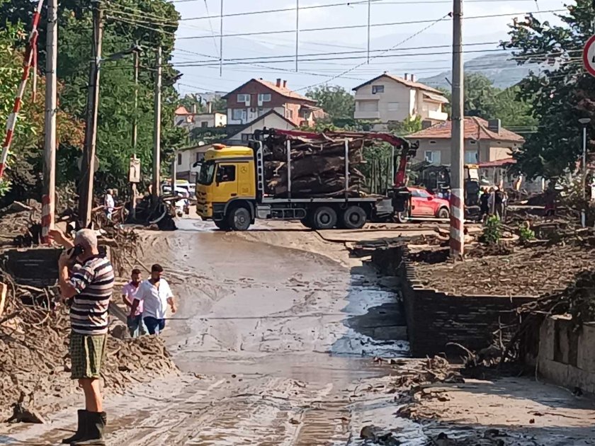 частично бедствено положение община струмяни заради падналите проливни дъждове