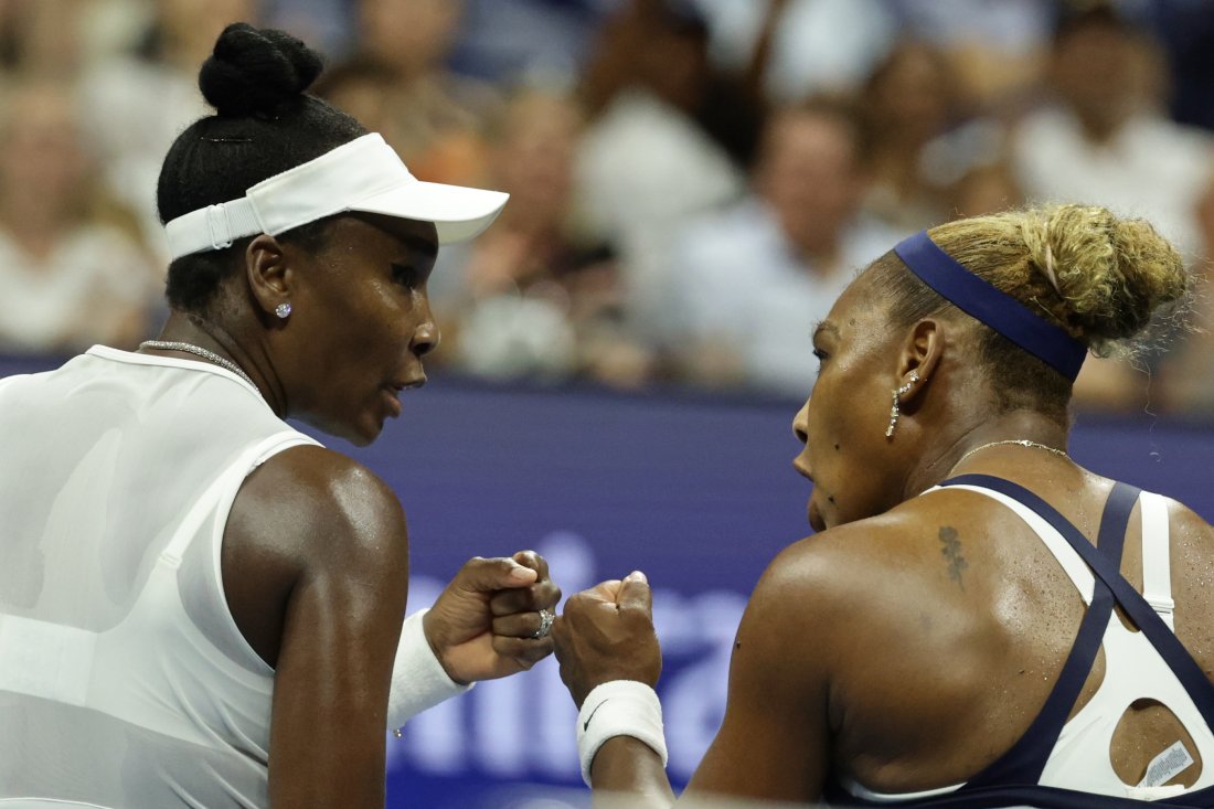 Сестрите Уилямс се завърнаха, но драмата на US Open приключи още в първия кръг