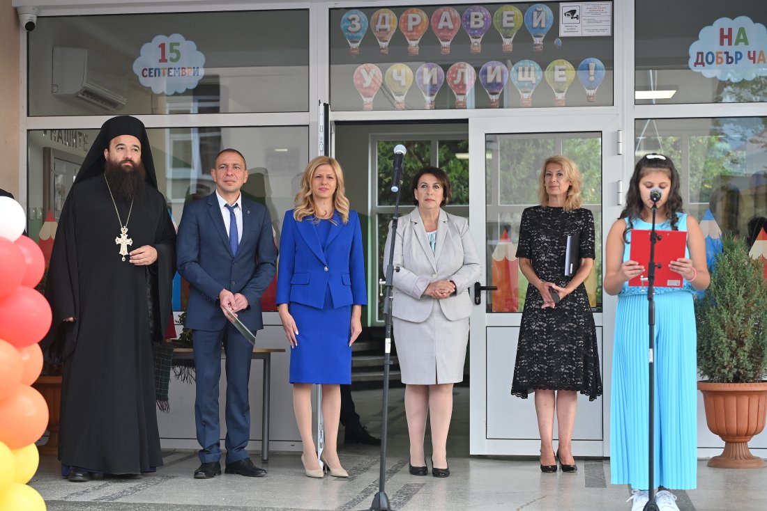 Михаела Доцова откри учебната година в Берковица
