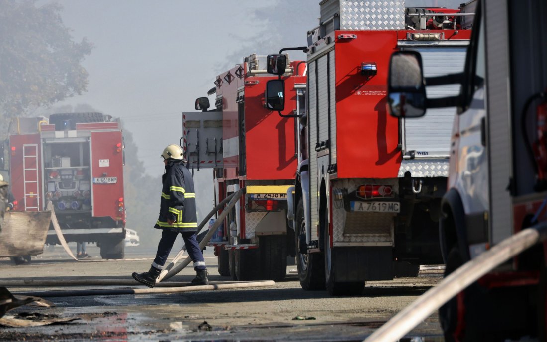 Евакуираха жп гарата в Карнобат заради теч на газ от цистерна