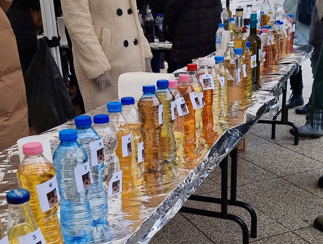 Депутатите от ДБ предлагат законопроект за домашен алкохол
