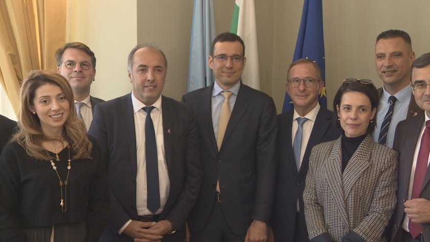 столичният кмет срещна свои френски колеги регион дьо франс