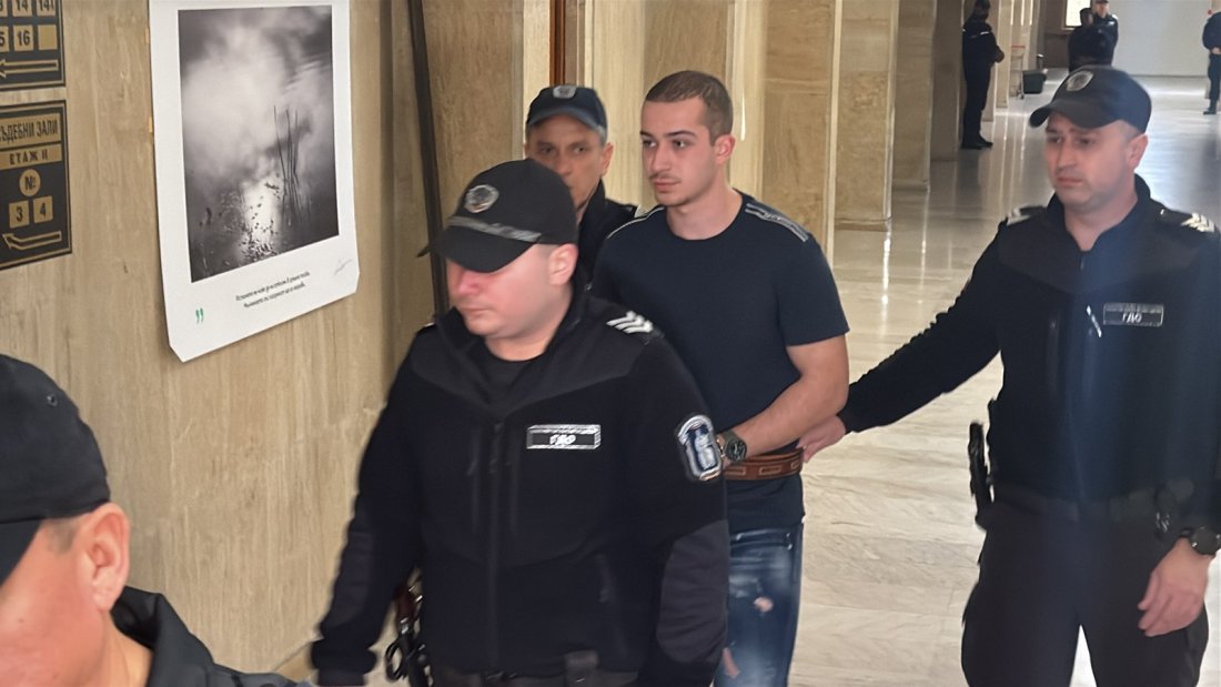 След 14 месеца затвор: Никола Бургазлиев под домашен арест