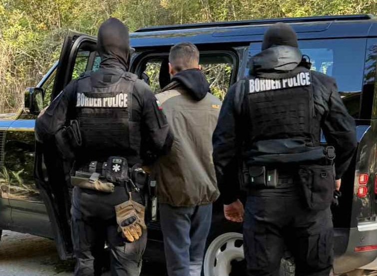 19 българи и сирийци задържани за нелегален трафик