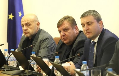 Каракачанов също реагира остро срещу ареста на шефката на Басейнова дирекция-Пловдив