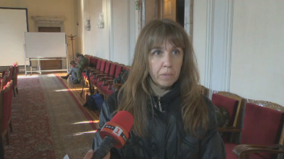 Мая Илиева: Доста малко работят нашите управляващи, а пък си бяха гласували хубави заплати предния ден