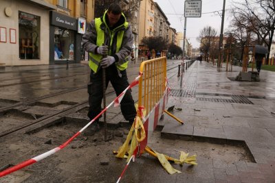 Отново ремонтират "Граф Игнатиев" в София