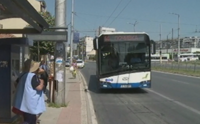 Градският транспорт във Варна се движи по делничен график