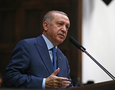 Ердоган обсъжда мигрантската криза с Меркел и Макрон онлайн