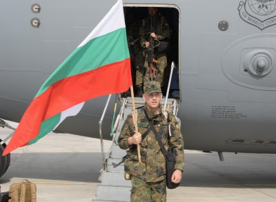 Български военен контингент се завърна от мисия "Решителна подкрепа" в Афганистан