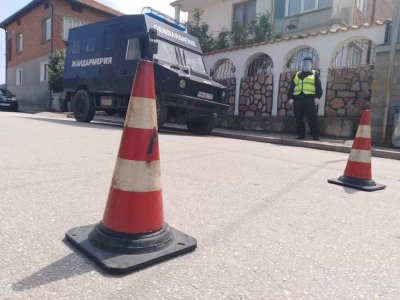 Брестовица остава под засилено полицейско присъствие