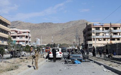 Най-малко 18 души загинаха при взрив на кола-бомба в Афганистан