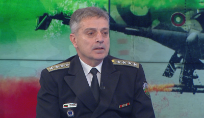 Началникът на отбраната адмирал Ефтимов: 14 военнослужещи са с доказан коронавирус