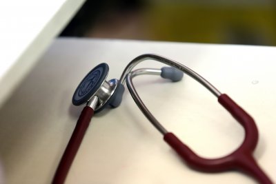 Пазарджишката болница търси лекари, сестри. 20 от болните в града 63-ма – медици