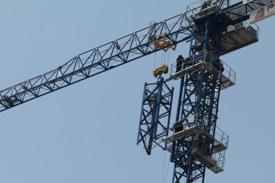Прокуратурата поиска проверка на строежа на небостъргача "I Tower" в София