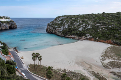 Испания контролира натовареността на плажовете с помощта на датчици