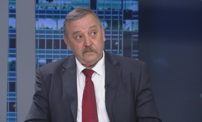 Тодор Кантарджиев: 10 души с коронавирус заразяват 14 в момента