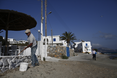 Отпадат ограниченията за влизане на българи в Гърция
