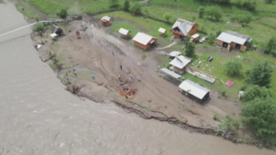 Наводнение в Украйна взе жертви