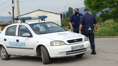 Напрежение в блокирания квартал "Изток" в Кюстендил