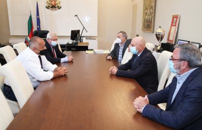 Борисов се срещна с членовете на Националния оперативен щаб