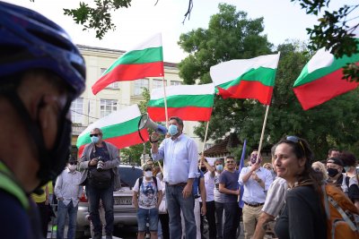 Протест с искане оставката на вътрешния министър Младен Маринов