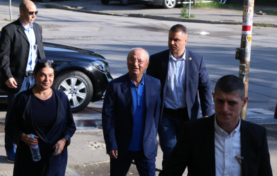 Ахмед Доган и Делян Пеевски се отказват от държавната охрана на НСО