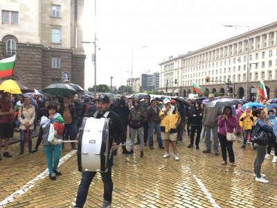 Десети ден на протести в София