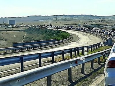 Голямо задръстване на магистрала "Тракия" заради катастрофа