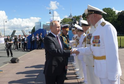 Парад по повод Деня на военноморския флот в Русия