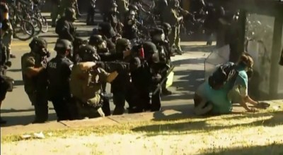 Мащабни сблъсъци между полиция и демонстранти в Сиатъл