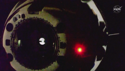 Капсулата на "Спейс Екс" се завръща на Земята от МКС