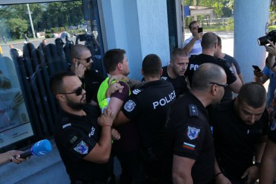 Петър Кърджилов за 72 часа в ареста. Обвинението: хулиганство с особена дързост и циничност