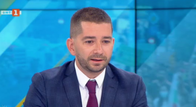Слави Василев: Важно е какво ще правим след оставката на Борисов